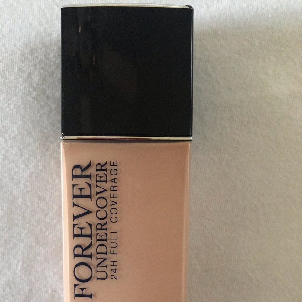 Foundation (Dior)